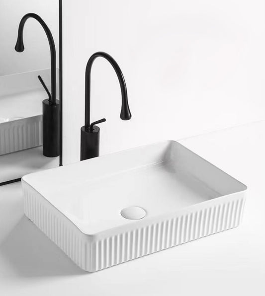 Lola Gloss White Basin